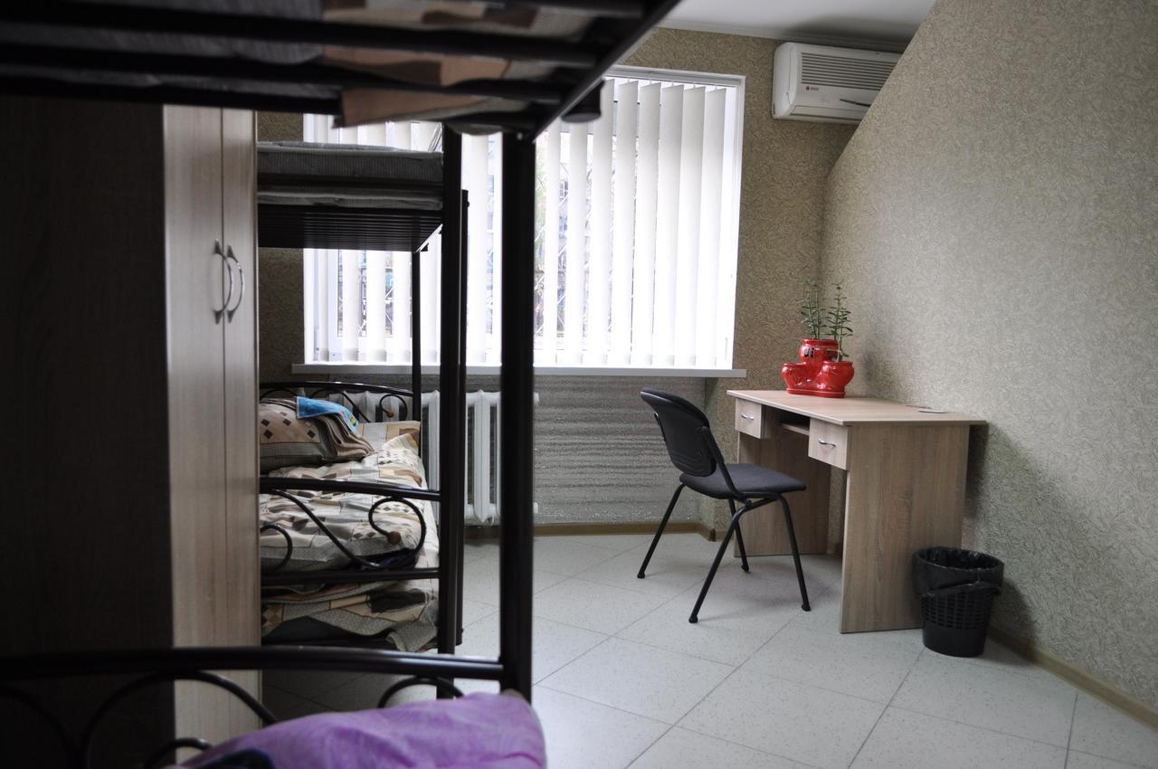 Hostel Bayit Кременчуг Экстерьер фото